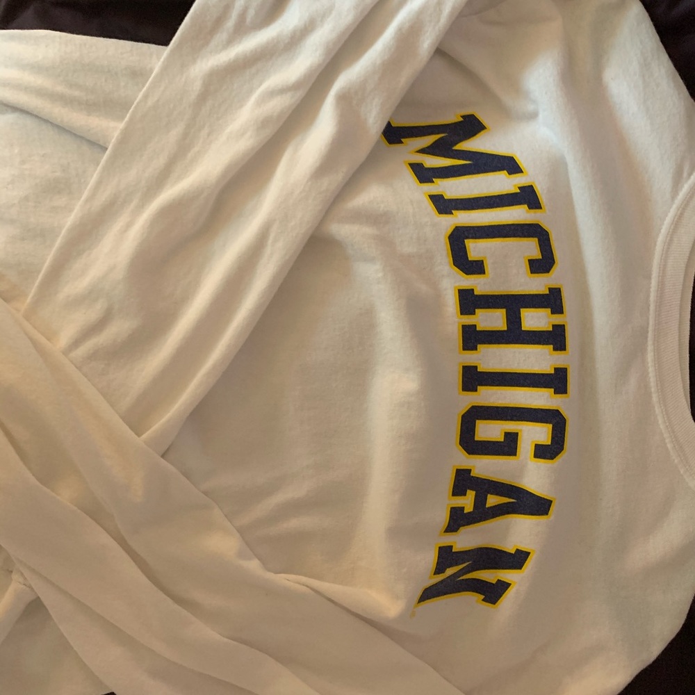 university of michigan long sleeve tee